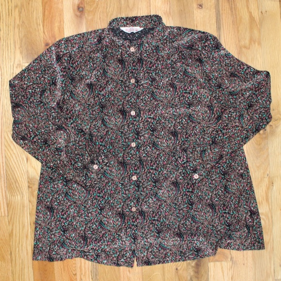 Beautiful Heart Tops - Vintage Beautiful Heart Vintage Button Down
